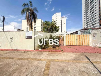 Imóvel Comercial para alugar, 226m² no Setor Aeroporto, Goiânia