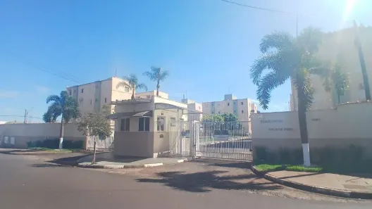 Apartamento com 2 Quartos para alugar, 53m² no Parque Laranjeiras, Araraquara