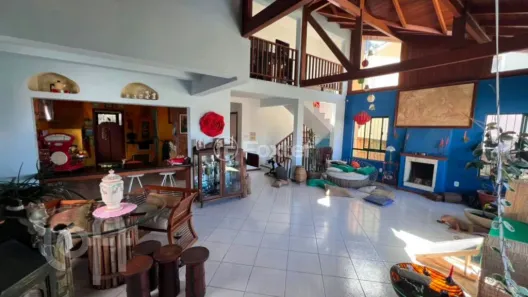 Casa com 3 Quartos à venda, 215m² no Pedra Branca, Palhoça
