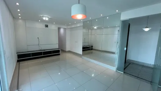 Apartamento com 4 Quartos para alugar, 144m² no Setor Bueno, Goiânia