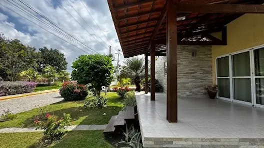Casa com 3 Quartos para alugar, 200m² no , Sairé