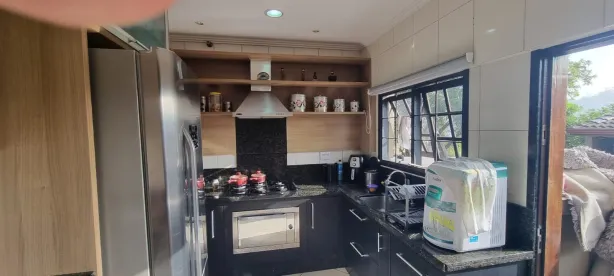 Sobrado com 4 Quartos à venda, 269m² no Colônia, Ribeirão Pires