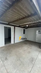 Casa com 2 Quartos para alugar, 60m² no Tibery, Uberlândia