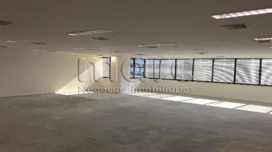 Sala Comercial para alugar, 206m² no Cidade Monções, São Paulo