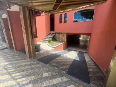 Sobrado com 3 Quartos para alugar, 262m² no Parque Marajoara, Santo André