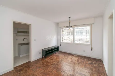Kitnet com 1 Quarto para alugar, 30m² no Centro Histórico, Porto Alegre