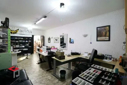 Prédio Comercial com 8 Quartos à venda, 530m² no Vila Ipojuca, São Paulo