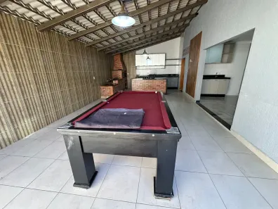 Casa com 3 Quartos à venda, 130m² no Goiânia 2, Goiânia