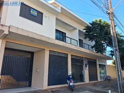 Apartamento com 3 Quartos para alugar, 130m² no Jardim Higienópolis, Maringá