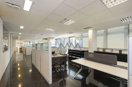 Sala Comercial para venda ou aluguel, 575m² no Vila da Serra, Nova Lima