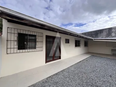 Casa com 2 Quartos para alugar, 45m² no Parque Guarani, Joinville
