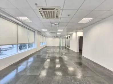 Sala Comercial para alugar, 136m² no Indianópolis, São Paulo