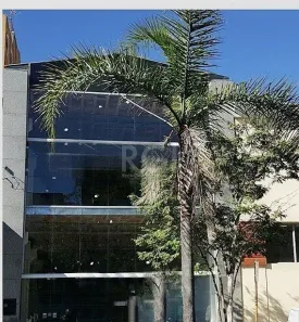 Galpão/Depósito/Armazém à venda, 525m² no São Geraldo, Porto Alegre