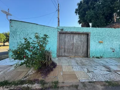 Casa com 1 Quarto à venda, 250m² no Ceilândia Sul, Brasília