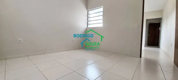 Sala Comercial para alugar, 28m² no Vila Dirce, Carapicuíba