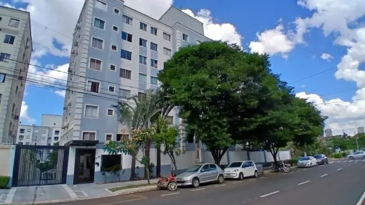 Apartamento com 2 Quartos para alugar, 60m² no Vila Bosque, Maringá