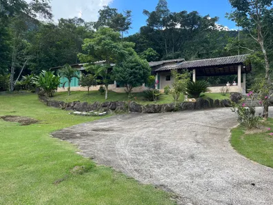 Fazenda/Sítio com 2 Quartos à venda, 5000m² no Papucaia, Cachoeiras de Macacu