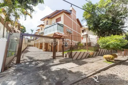 Casa de Condomínio com 3 Quartos à venda, 240m² no Jardim Isabel, Porto Alegre