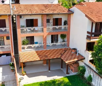 Sobrado com 3 Quartos à venda, 314m² no Vila Junqueira, Atibaia
