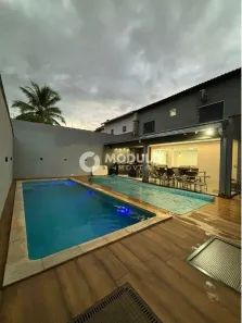 Casa com 3 Quartos à venda, 190m² no Jardim Patrícia, Uberlândia