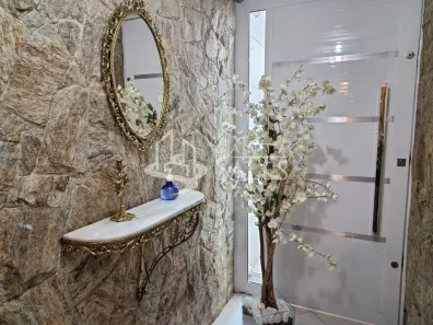 Casa com 3 Quartos à venda, 280m² no Vila Albertina, São Paulo
