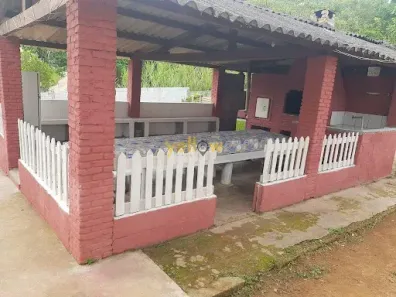 Fazenda/Sítio com 3 Quartos à venda, 250m² no Chácaras Copaco, Arujá
