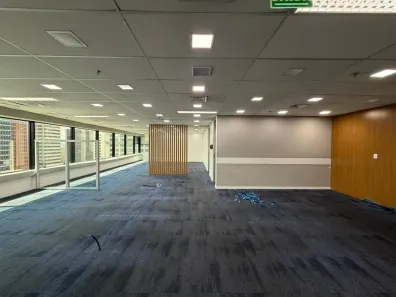 Sala Comercial para venda ou aluguel, 304m² no Cerqueira César, São Paulo