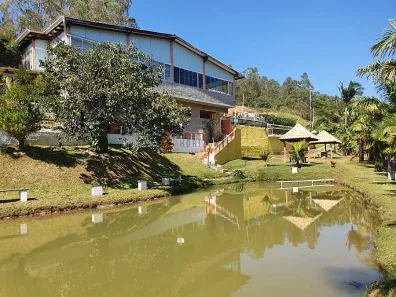 Fazenda/Sítio com 5 Quartos à venda, 200m² no Via de Acesso D, Biritiba Mirim