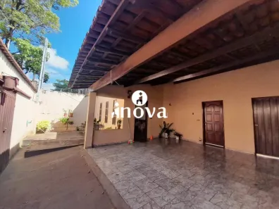 Casa com 3 Quartos à venda, 172m² no Residencial Estados Unidos, Uberaba
