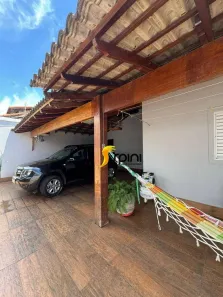 Casa com 5 Quartos à venda, 370m² no Jardim Europa, Uberlândia