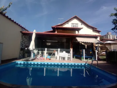 Casa com 6 Quartos para alugar, 457m² no Castelo, Belo Horizonte