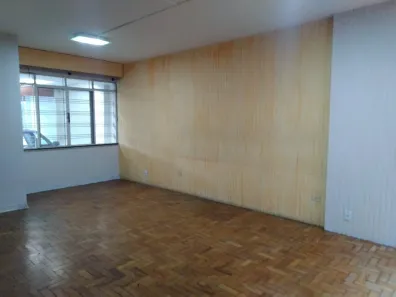 Casa com 3 Quartos à venda, 225m² no Vila Cordeiro, São Paulo