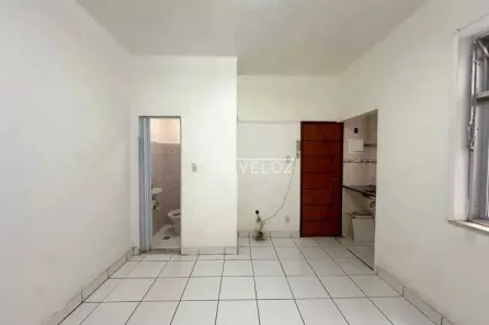 Kitnet à venda, 25m² no Centro, Rio de Janeiro