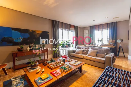 Apartamento com 3 Quartos à venda, 245m² no Vila Suzana, São Paulo