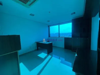 Sala Comercial para alugar, 22m² no Jardim Maria Rosa, Taboão da Serra