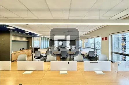 Sala Comercial à venda, 200m² no Pinheiros, São Paulo