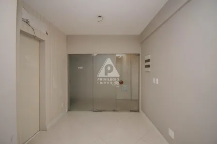 Sala Comercial à venda, 29m² no Copacabana, Rio de Janeiro
