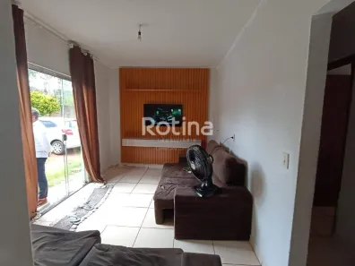 Casa com 3 Quartos à venda, 70m² no Nova Uberlândia, Uberlândia