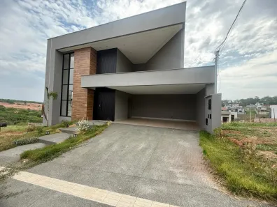 Casa de Condomínio com 4 Quartos à venda, 240m² no Jardins Bolonha, Senador Canedo