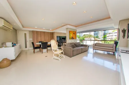 Apartamento com 3 Quartos à venda, 169m² no Bela Vista, Porto Alegre