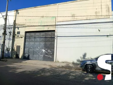 Galpão/Depósito/Armazém para alugar, 840m² no Dias Macedo, Fortaleza