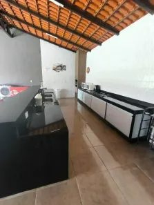 Imóvel Comercial com 4 Quartos para alugar, 360m² no , Aruanã