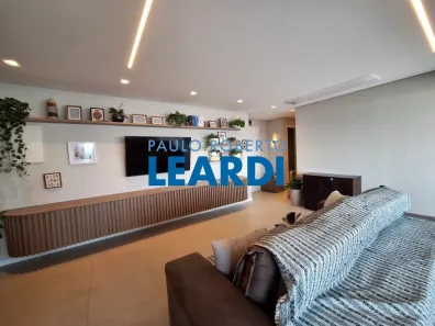 Apartamento com 3 Quartos à venda, 127m² no Vila Anastácio, São Paulo