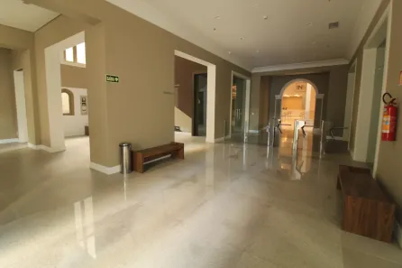 Sala Comercial à venda, 44m² no Independência, Porto Alegre