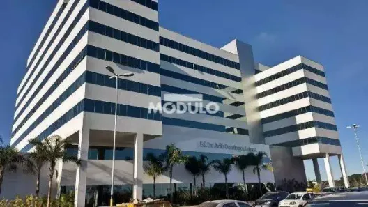 Sala Comercial à venda, 26m² no Jardim Karaíba, Uberlândia