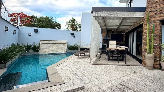 Casa com 3 Quartos à venda, 240m² no Camboinhas, Niterói