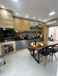 Casa com 3 Quartos à venda, 200m² no Quarenta Horas (Coqueiro), Ananindeua