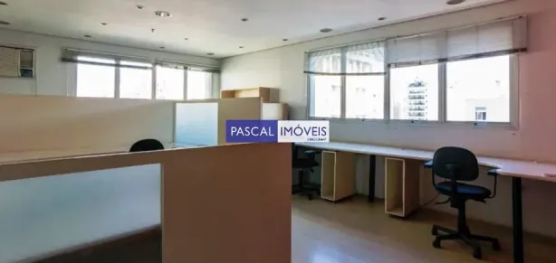 Sala Comercial à venda, 41m² no Vila Olímpia, São Paulo