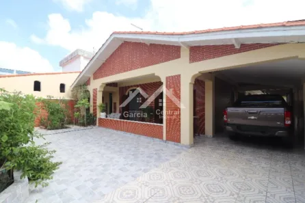 Casa com 3 Quartos à venda, 175m² no Jardim Barra de Jangadas, Peruíbe