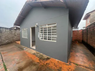 Casa com 2 Quartos para alugar, 68m² no Residencial Doutor Jorge Coury, Rio das Pedras